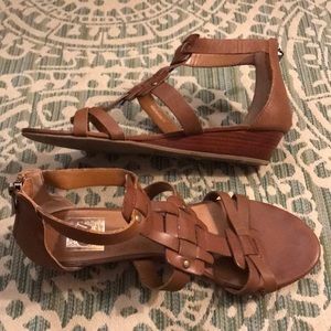 Mini-wedge Sandals